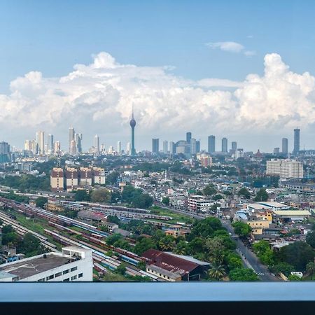 Orion City Hotel Colombo Exteriör bild