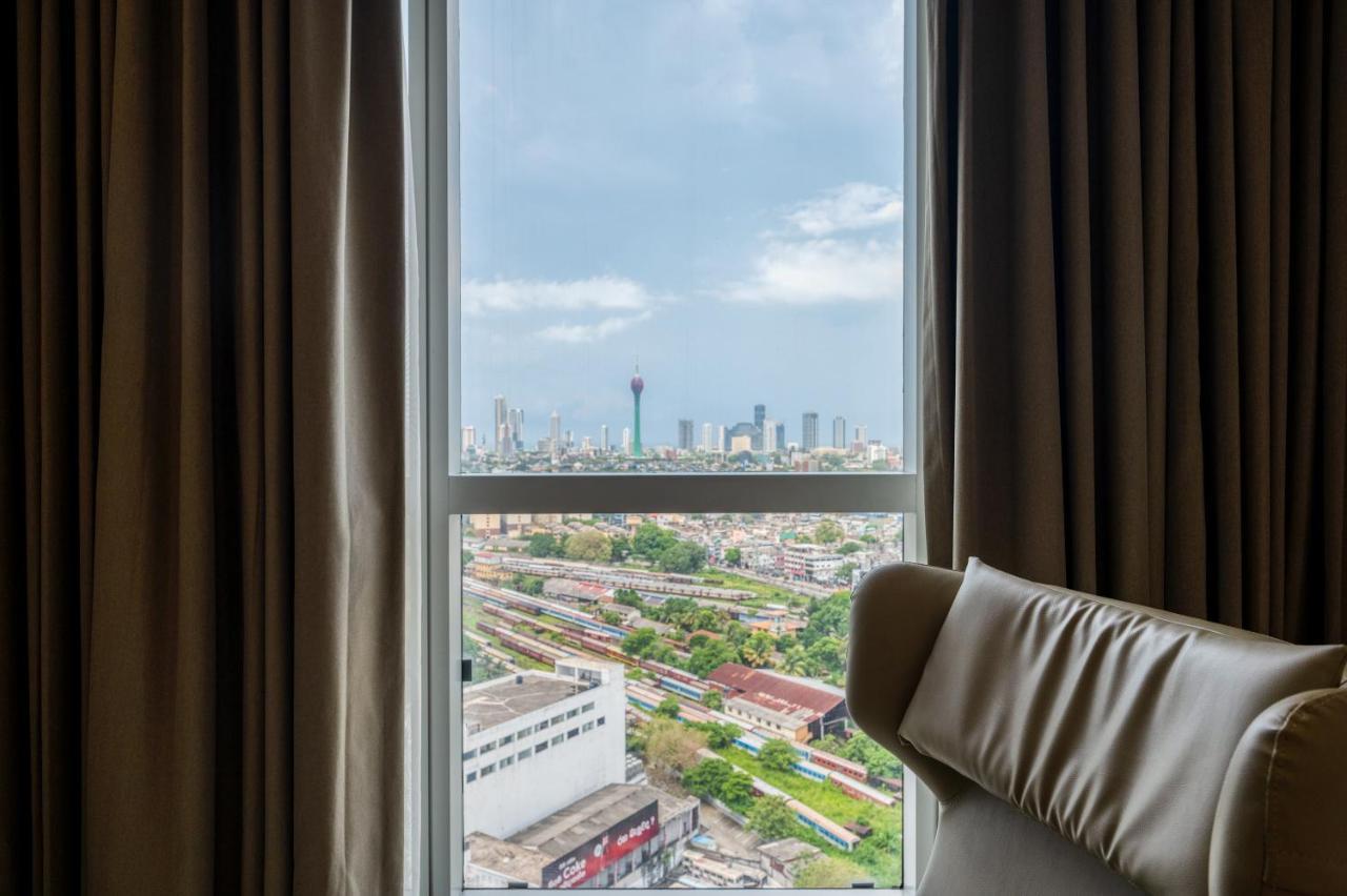 Orion City Hotel Colombo Exteriör bild