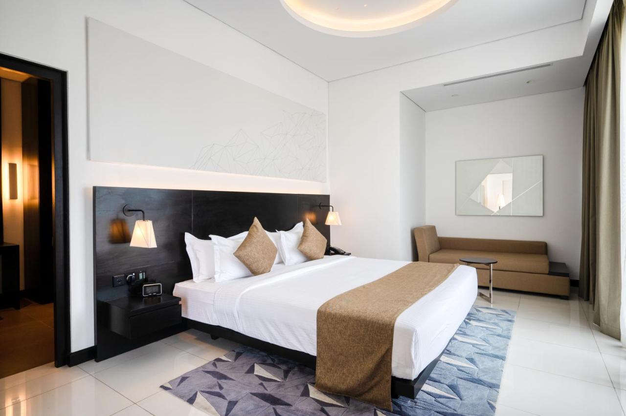 Orion City Hotel Colombo Exteriör bild