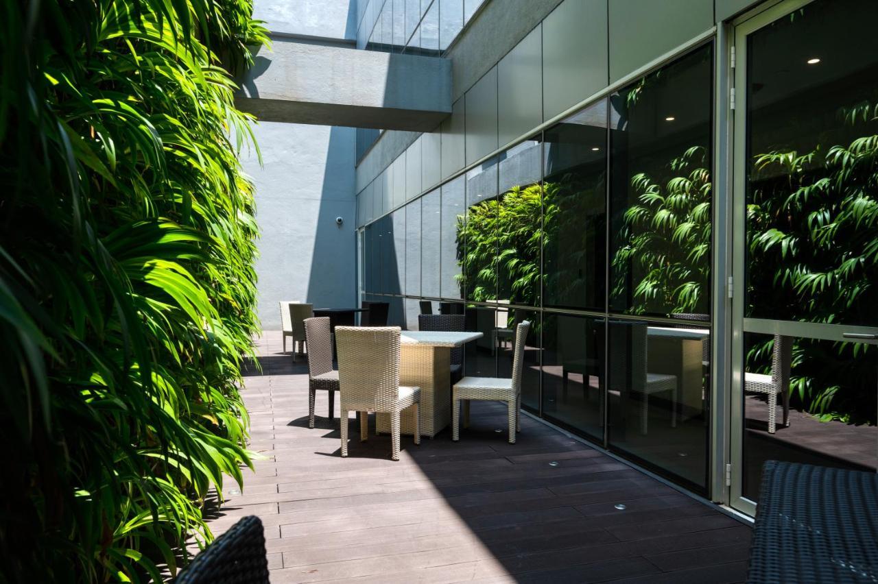 Orion City Hotel Colombo Exteriör bild